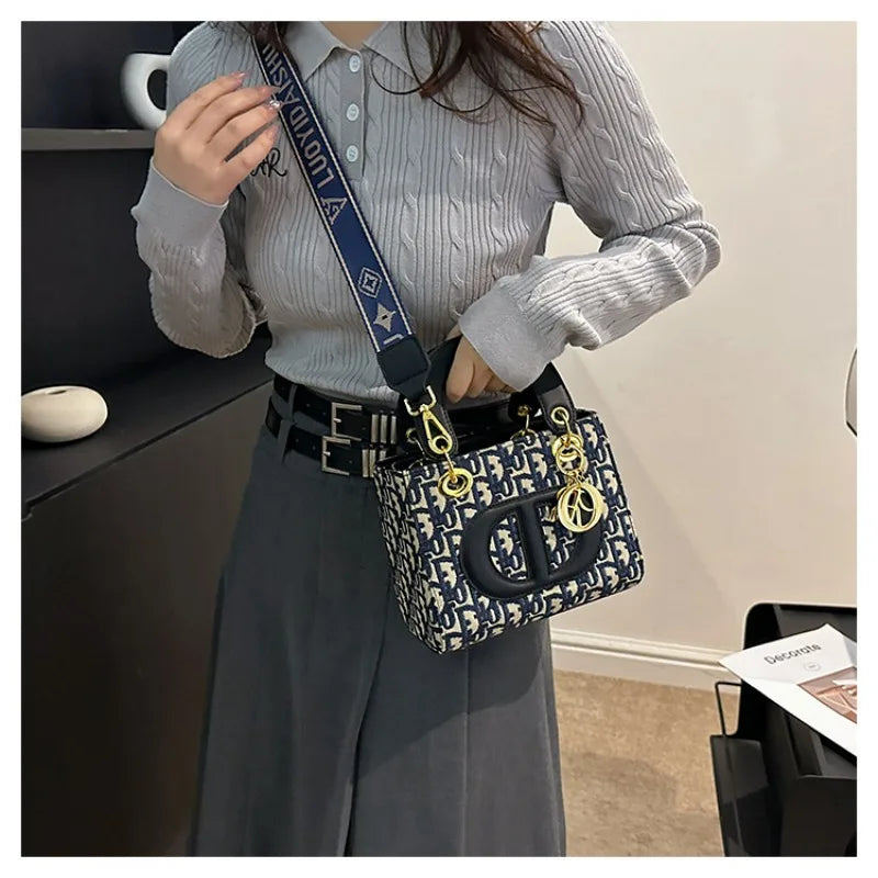 Women's handbag 2026 new high-end texture light luxury diagonal cross bag